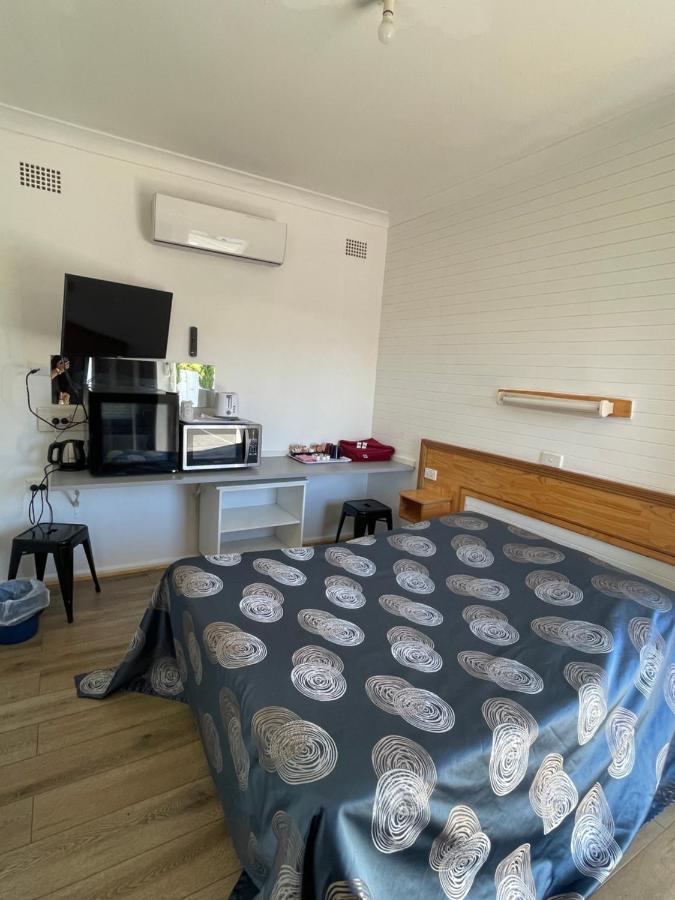 Tamworth Lodge Motel Esterno foto