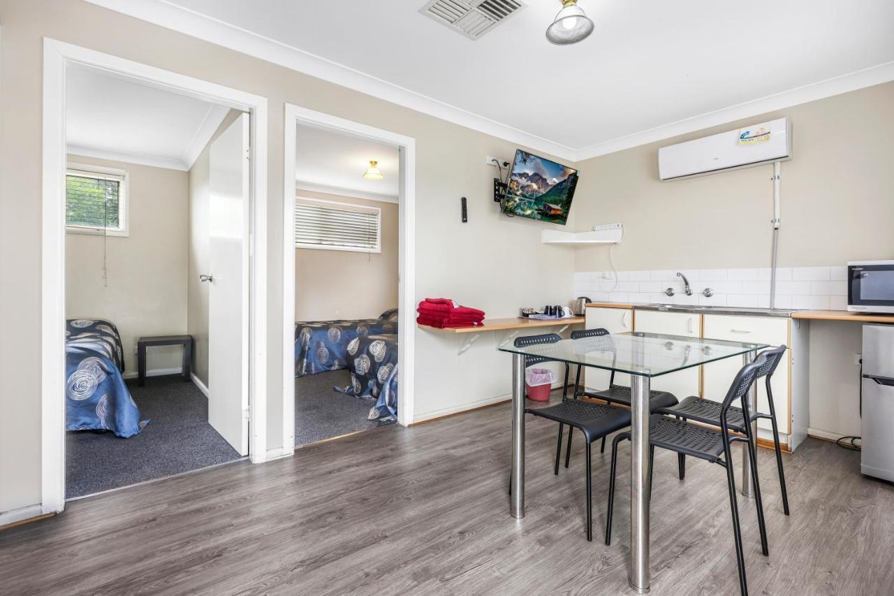 Tamworth Lodge Motel Esterno foto