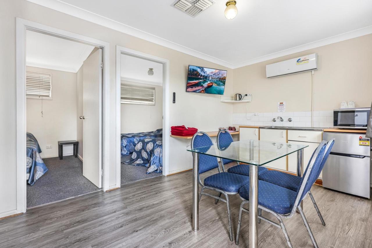 Tamworth Lodge Motel Esterno foto